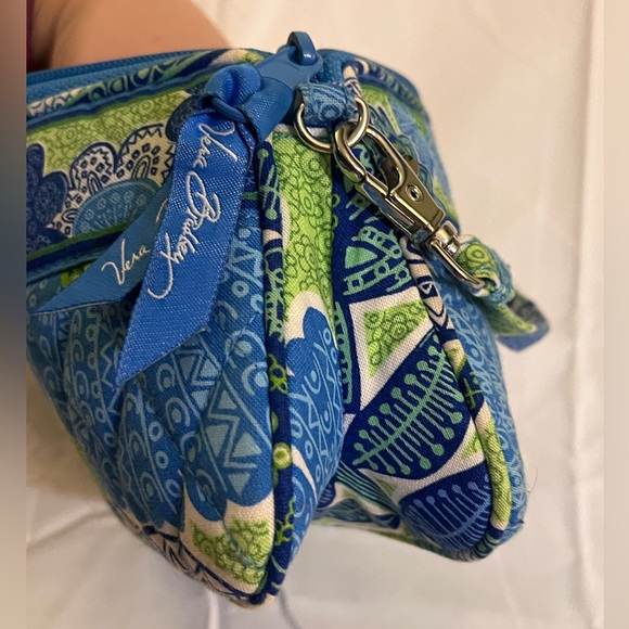 Vera Bradley Doodle Daisy Wristlet - Picture 4 of 5